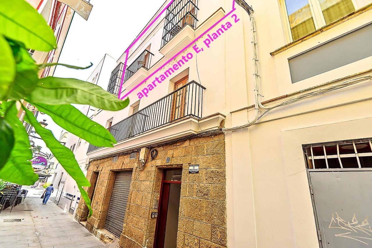 Plaza Herreria With Balconies Appartement
